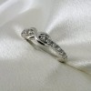 Obrączka z moissanitami 0,42ct Infinity Bow