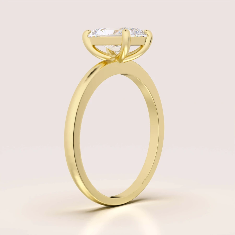 pierscionek-zareczynowy-solitaire-verity-moissanit-1ct-szlif-radiant-bok-zolte-zloto-hariets.jpg