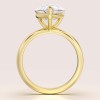 pierscionek-zareczynowy-royal-srones-moissanit-4ct-szlif-gruszka-front-zolte-zloto-glitare-hariets.jpg
