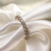 obraczka-eternity-moissanitami-3mm-szlif-brylantowy-zblizenie-zolte-zloto-hariets.jpg