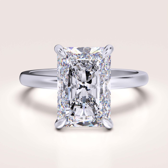 pierscionek-zareczynowy-royal-stones-moissanit-5ct-szlif-radiant-srebro-avalon-hariets.jpg