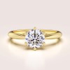 pierscionek-zareczynowy-solitaire-prisma-diament-laboratoryjny-1ct-szlif-brylantowy-zolte-zloto-hariets.jpg