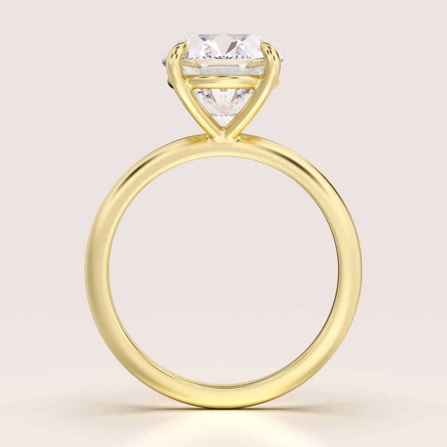 pierscionek-zareczynowy-royal-stones-moissanit-5ct-szlif-owalny-front-zolte-zloto-paris-hariets.jpg