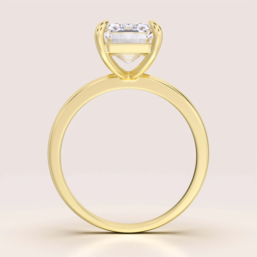pierscionek-zareczynowy-royal-stones-moissanit-5ct-szlif-szmaragdowy-front-zolte-zloto-nobilis-hariets.jpg