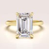 pierscionek-zareczynowy-royal-stones-moissanit-5ct-szlif-szmaragdowy-zolte-zloto-nobilis-hariets.jpg