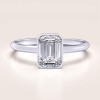 pierscionek-zareczynowy-bezel-moissanit-1ct-szlif-szmaragdowy-biale-zloto-stellar-hariets.jpg