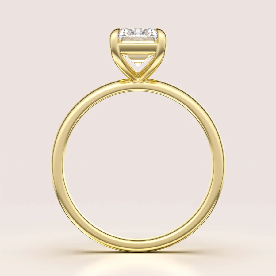 pierscionek-zareczynowy-solitaire-moissanit-2-3ct-szlif-szmaragdowy-front-zolte-zloto-madeleine-hariets.jpg