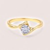 pierscionek-moissanit-0-4ct-szlif-brylantowy-serce-srebro-pozlacanelove-hariets.JPG