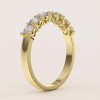 obraczka-z-siedmioma-moissanitami-0-7ct-szlif-brylantowy-bok-zolte-zloto-bangle-hariets.jpg