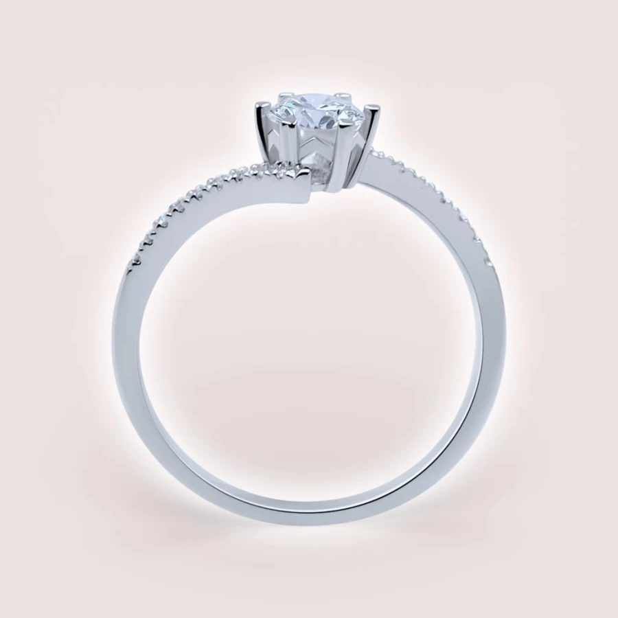 pierscionek-pave-moissanit-0-5ct-szlif-brylantowy-srebro-bok-shimmer-hariets.jpg