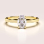 Pierścionek zaręczynowy w 24h moissanitem owalnym – Astra złoto 