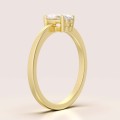 pierscionek-zareczynowy-solitaire-astra-moissanit-1ct-szlif-owalny-bok-zolte-zloto-hariets.jpg