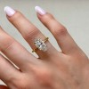 pierscionek-zareczynowy-moissanit-5ct-szlif-markiza-zolte-zloto-royal-stones-na-reku-gigi-hariets.jpg