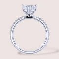 pierścionek-halo-z-moissanitem-1ct-szlif-serce-srebro-front-hariets.jpg