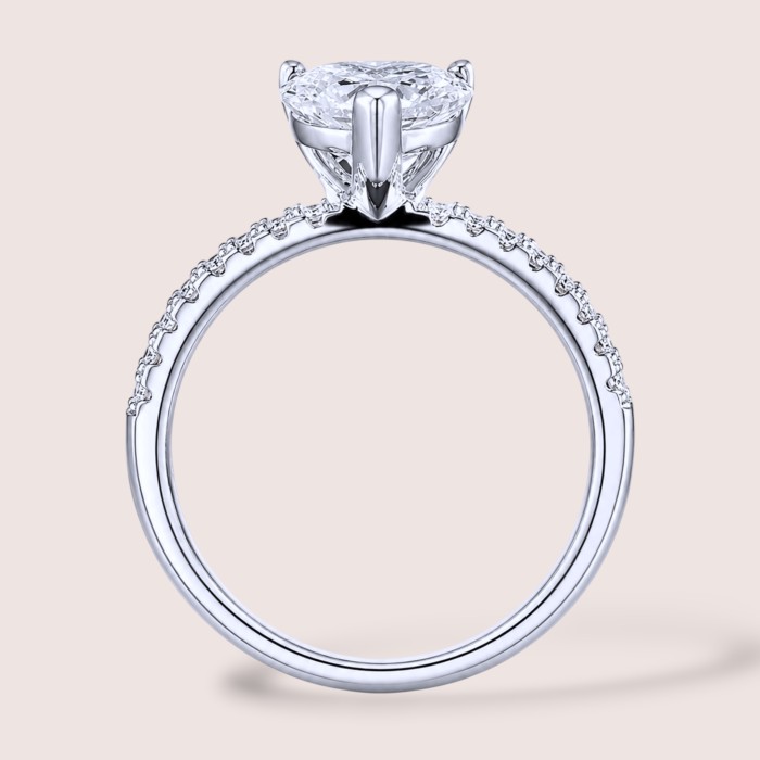pierścionek-halo-z-moissanitem-1ct-szlif-serce-srebro-front-hariets.jpg
