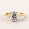 pierscionek-zareczynowy-solitaire-diament-laboratoryjny-2ct-szlif-owalny-zolte-zloto-noelle-hariets.jpg