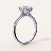 pierscionek-zareczynowy-solitaire-diament-laboratoryjny-2ct-szlif-owalny-hidden-halo-biale-zloto-bok-noelle-hariets.jpg